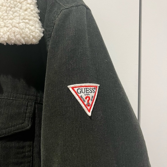 guess jacket - Picture 2 of 6